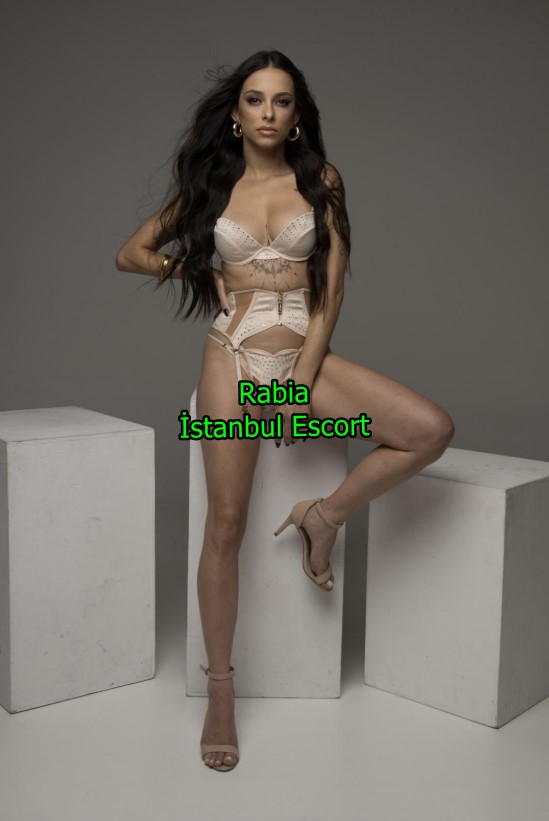 istanbulescortrabia-1 İstanbul Escort Rabia Bacak Omuza Pozisyonuna Bayılırım